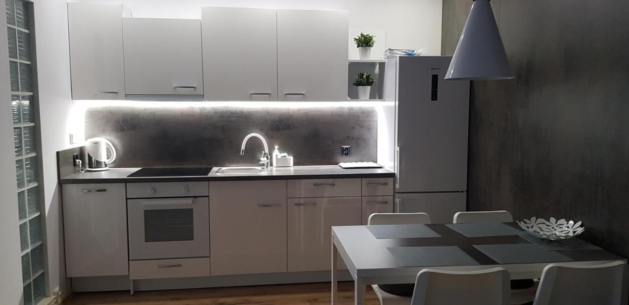 Apartament Za Swierkami Apartment Kolobrzeg Ngoại thất bức ảnh
